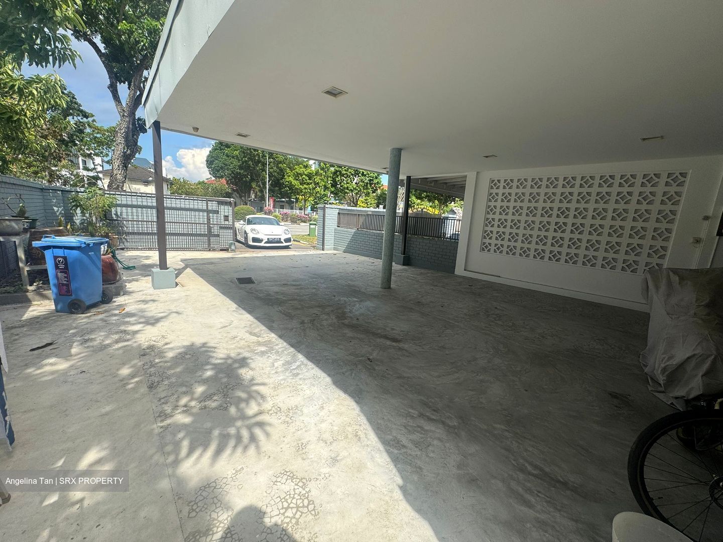 Still Road (D15), Terrace #490697201